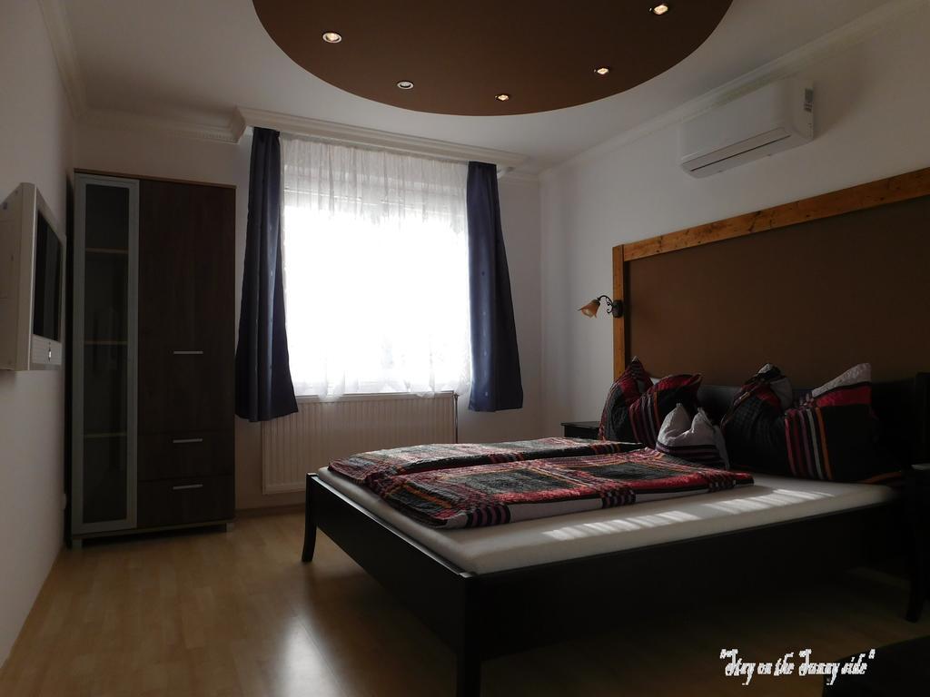 Sunrise Apartmanhaz Balatonfured Ngoại thất bức ảnh